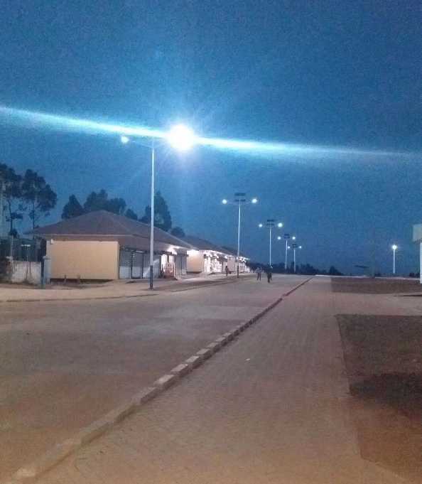 崆峒区非洲科特迪瓦太阳能路灯工程